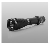 Тактический фонарь Armytek Predator (теплый свет)