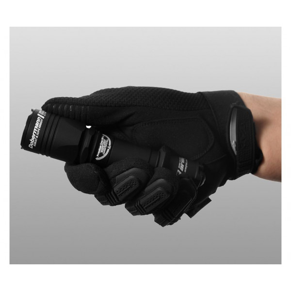 Тактический фонарь Armytek Dobermann (зеленый свет)
