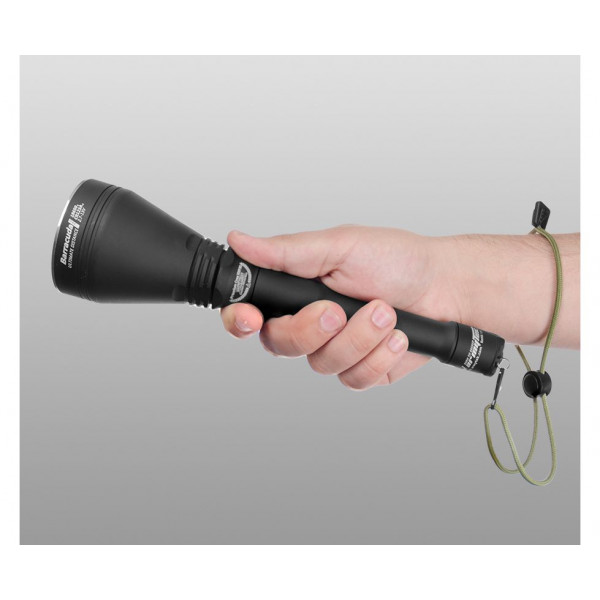 Armytek Barracuda Pro (белый свет)